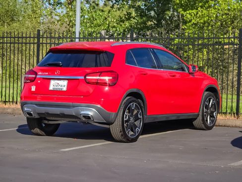 Used 2020 Mercedes-Benz GLA 250 image 4
