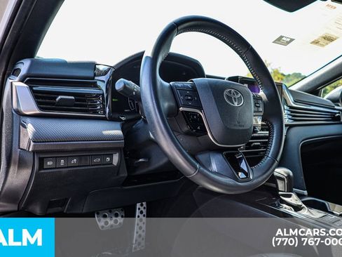 Used 2025 Toyota Camry SE image 26