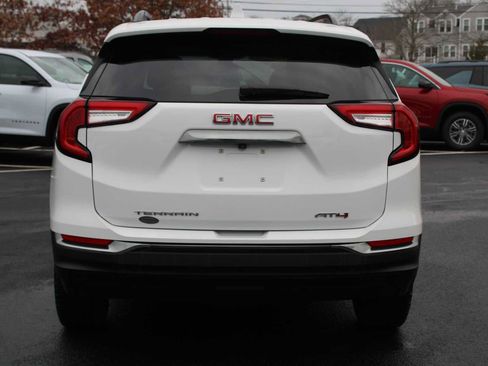 Used 2022 GMC Terrain AT4 image 6
