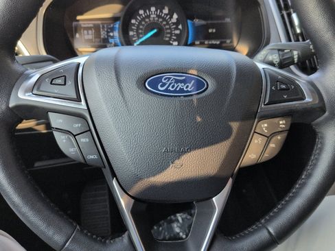 Certified 2023 Ford Edge SEL w/ Convenience Package AWD/4WD image 15