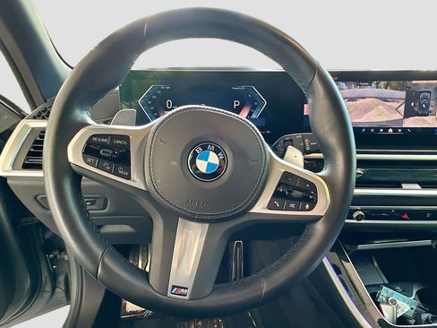 Certified 2024 BMW X5 sDrive40i w/ M Sport Package RWD image 11