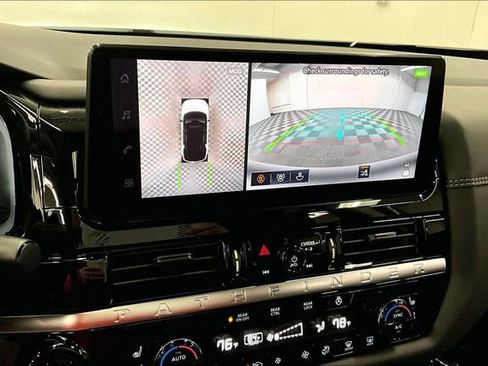 New 2026 Nissan Pathfinder Platinum image 26