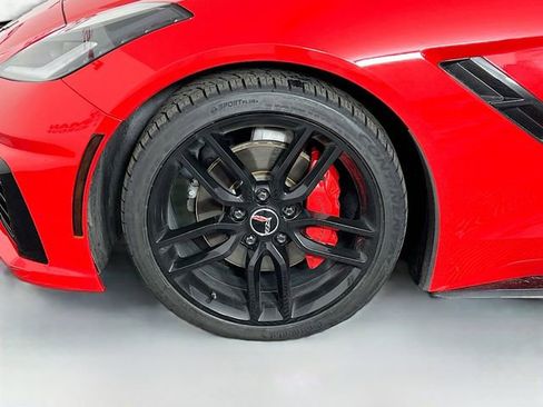 Used 2015 Chevrolet Corvette Stingray Coupe RWD image 14