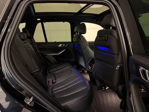 Used 2019 BMW X5 xDrive40i w/ M Sport Package AWD/4WD image 31