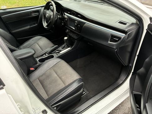 Used 2016 Toyota Corolla S image 18