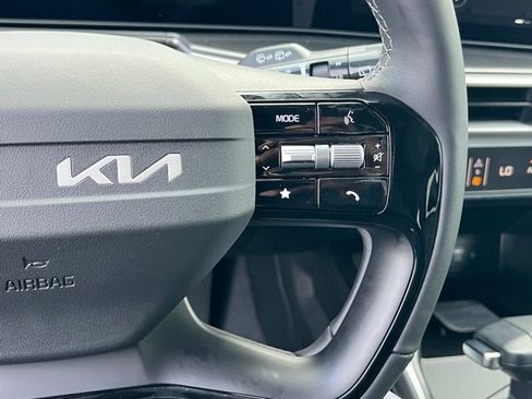 New 2026 Kia Sorento S AWD/4WD image 24