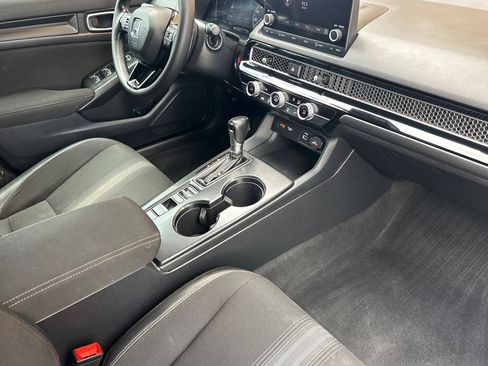 Used 2022 Honda Civic Sport image 14