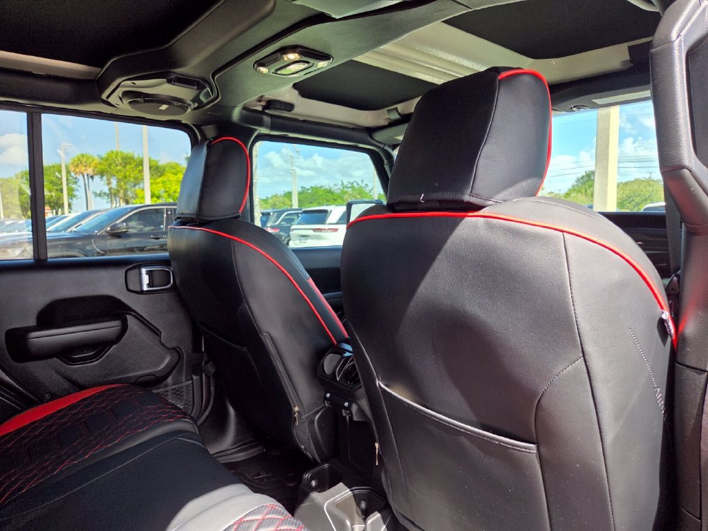 Used 2021 Jeep Wrangler Unlimited Sport AWD/4WD image 17