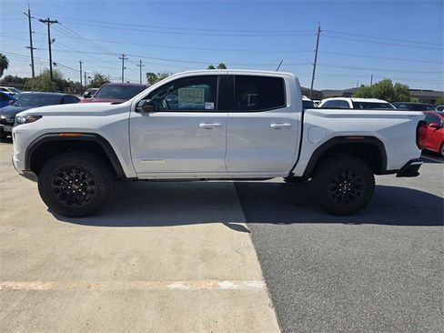 New 2026 GMC Canyon Elevation w/ Convenience Package image 8