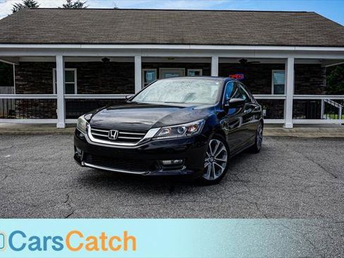 Used 2015 Honda Accord Sport image 1