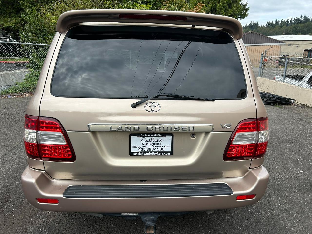 Used 2006 Toyota Land Cruiser AWD/4WD image 6
