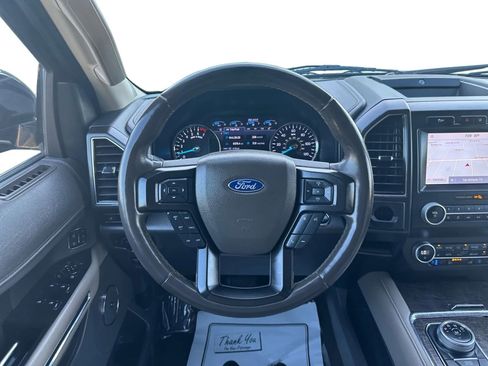 Used 2020 Ford Expedition Limited image 10