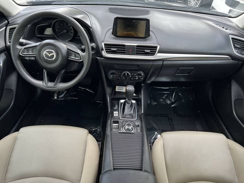Used 2017 MAZDA MAZDA3 Sport FWD image 13