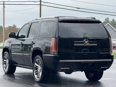 Used 2014 Cadillac Escalade Premium AWD/4WD image 8