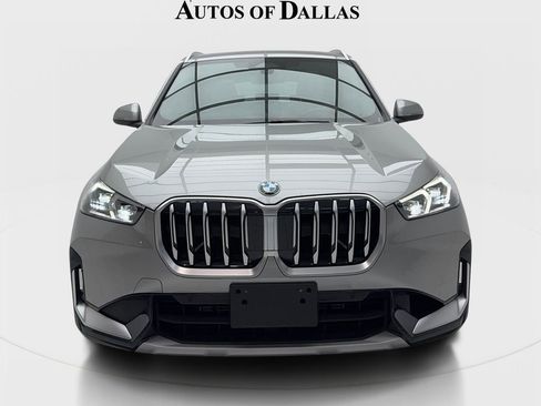 Used 2025 BMW X1 xDrive28i AWD/4WD image 3