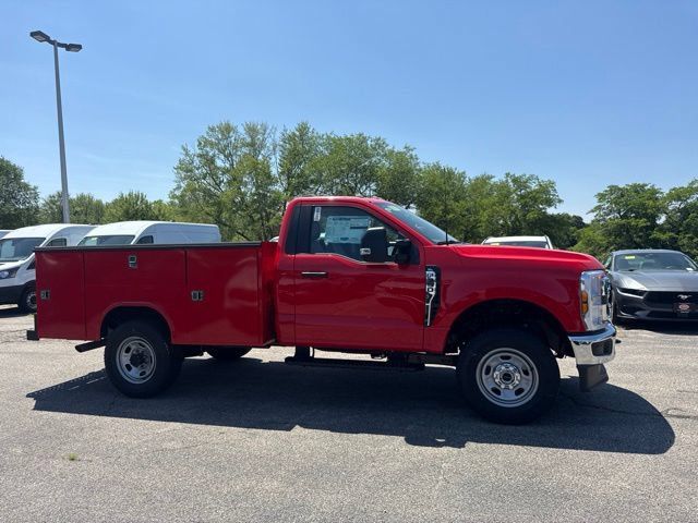 New 2026 Ford F350 XL w/ XL Chrome Package AWD/4WD image 4