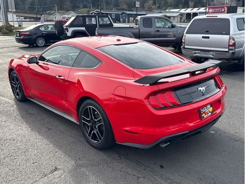 Used 2018 Ford Mustang Coupe w/ Equipment Group 101A image 3