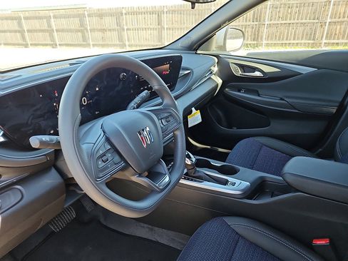 New 2026 Buick Envista Preferred w/ Convenience II Package image 12