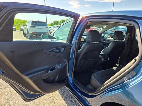 Used 2024 Chevrolet Malibu LT FWD image 26