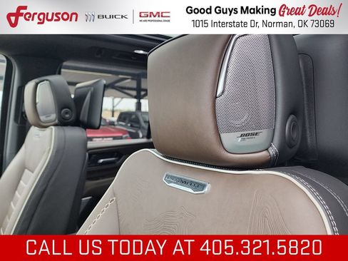 New 2026 GMC Yukon Denali Ultimate AWD/4WD image 18