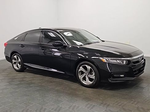 Used 2018 Honda Accord EX-L image 2