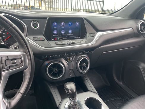 Used 2020 Chevrolet Blazer LT image 17