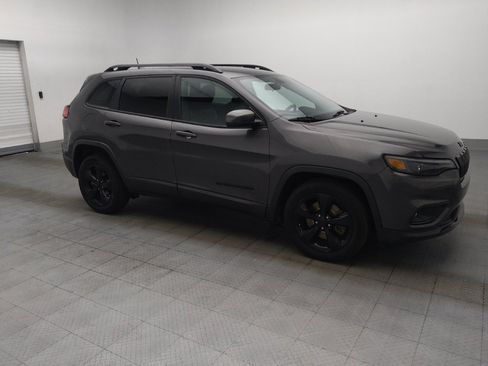 Used 2020 Jeep Cherokee Latitude Plus FWD image 11