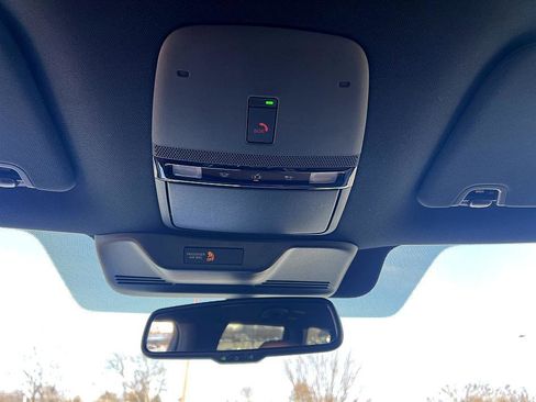 Certified 2025 Nissan Armada SL w/ Captain's Chari Seat Package image 28