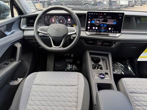New 2026 Volkswagen Tiguan S FWD image 10