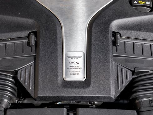 New 2026 Aston Martin DBX S image 72