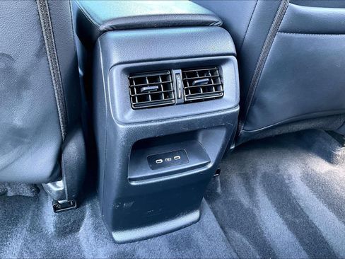 Used 2024 Honda CR-V EX-L image 33