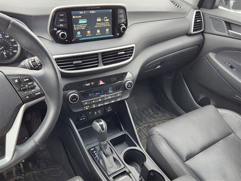 Certified 2021 Hyundai Tucson Limited image 24
