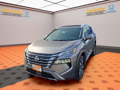 Used 2025 Nissan Rogue SL w/ SL Premium Package