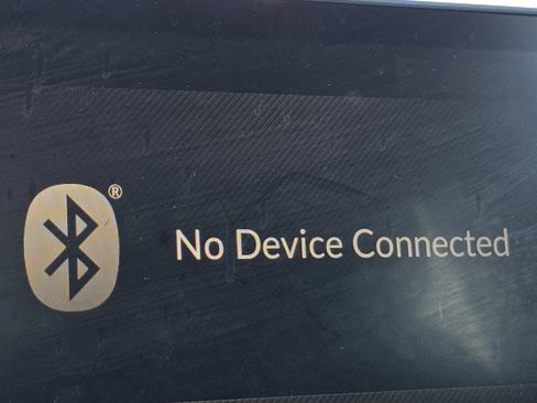 Used 2025 Honda HR-V LX image 9