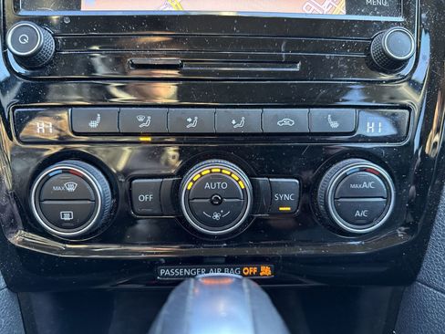 Used 2020 Volkswagen Passat 2.0T SEL image 20