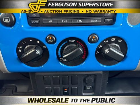 Used 2007 Toyota FJ Cruiser 4WD w/ Convenience Pkg image 14