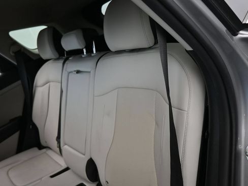 Used 2024 Kia Sportage EX FWD image 33