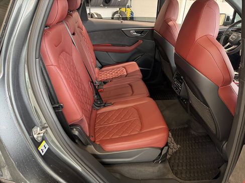 Used 2022 Audi SQ7 Premium Plus w/ SQ7 Executive Package image 67