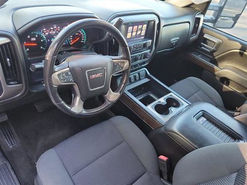Used 2018 GMC Sierra 2500 Denali w/ Duramax Plus Package image 2