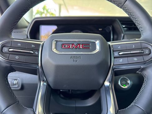 New 2026 GMC Terrain Elevation w/ Black Edition AWD/4WD image 23