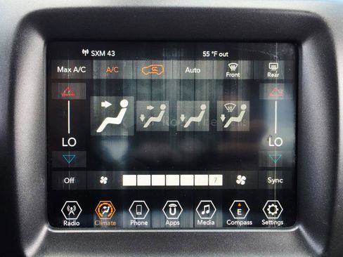 Used 2019 Jeep Compass Trailhawk AWD/4WD image 18