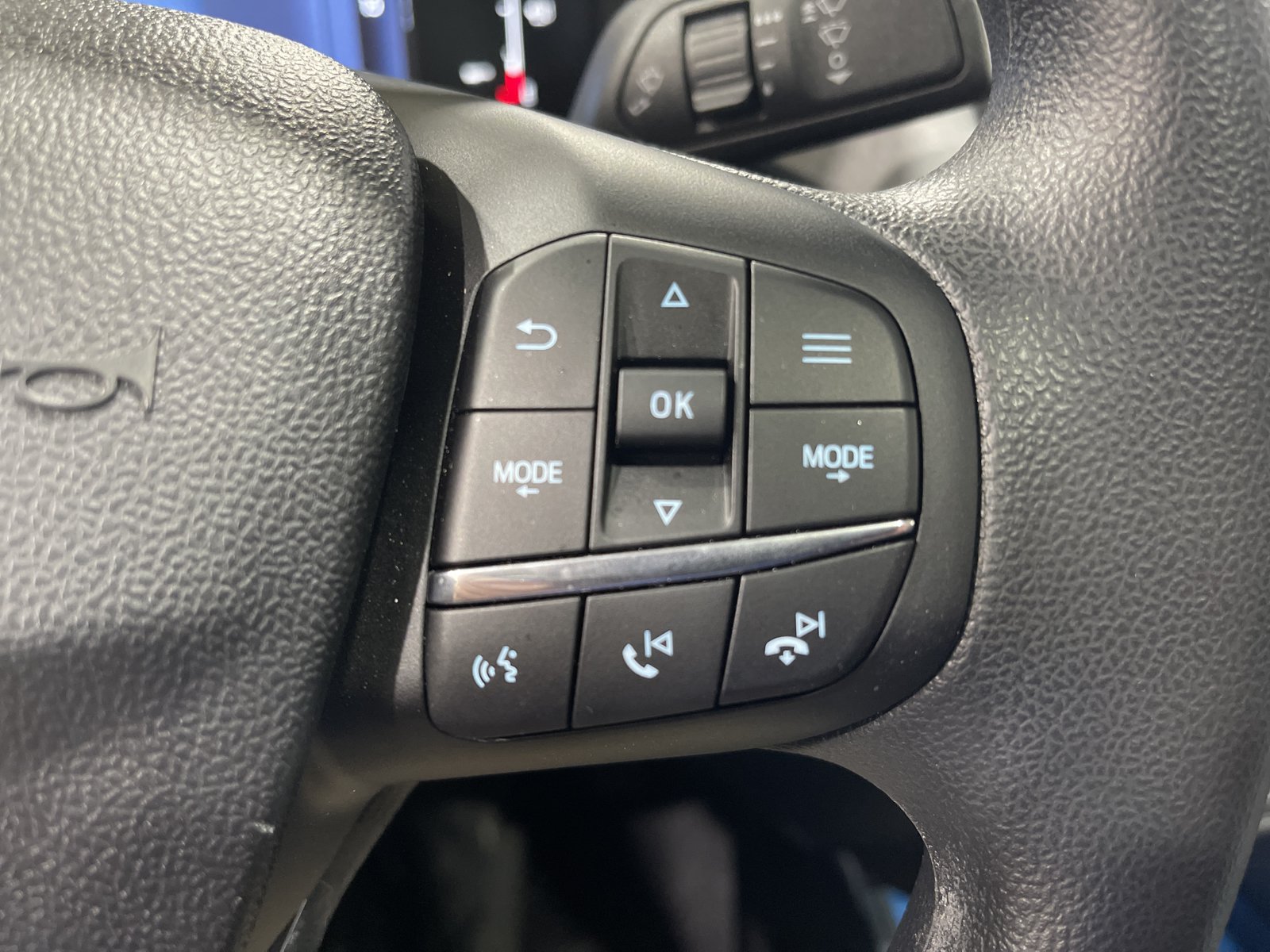 Used 2025 Ford Maverick XLT w/ 4K Tow Package AWD/4WD image 22