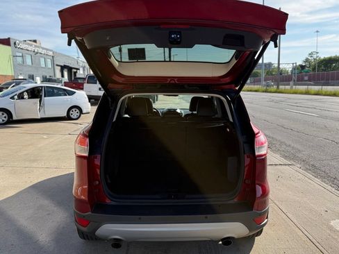 Used 2016 Ford Escape Titanium w/ Equipment Group 301A AWD/4WD image 19