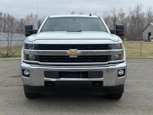 Used 2016 Chevrolet Silverado 2500 LT w/ LT Convenience Package image 2