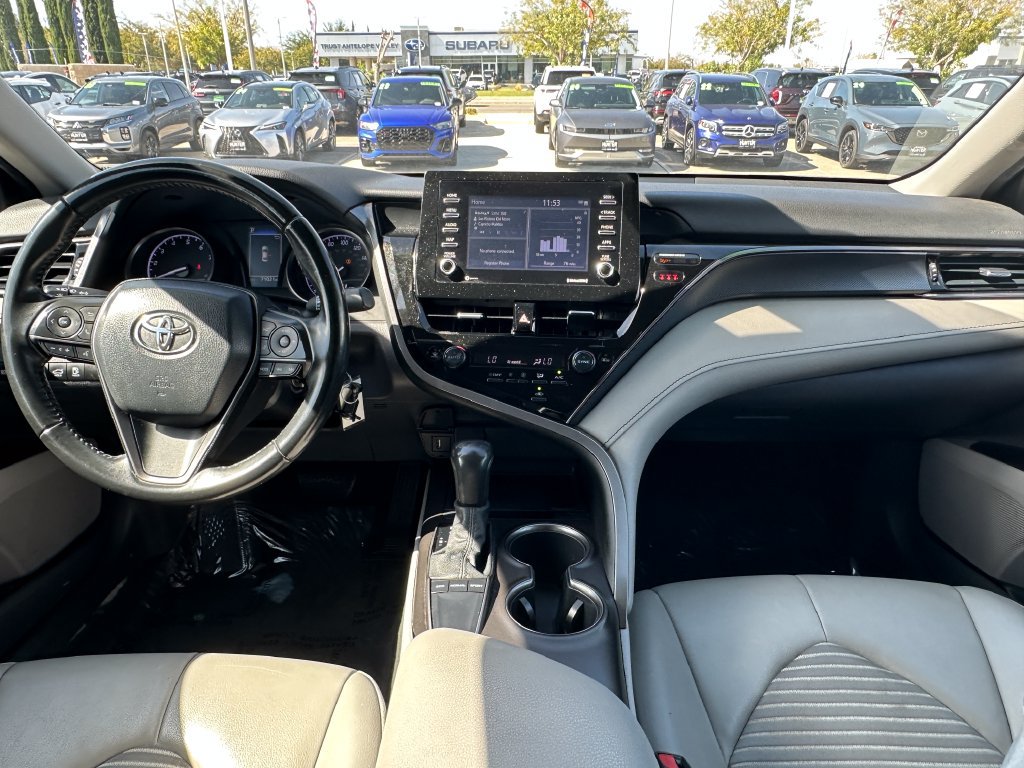 Used 2022 Toyota Camry SE FWD image 21