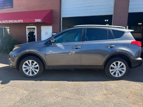 Used 2013 Toyota RAV4 Limited image 2