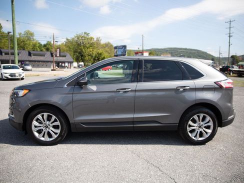 Used 2024 Ford Edge Titanium image 6