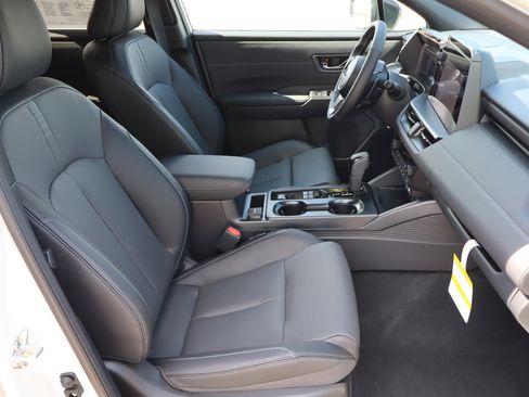 New 2026 Subaru Outback Touring XT AWD/4WD image 24
