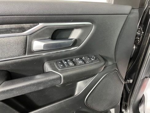Used 2019 RAM 1500 Big Horn image 16