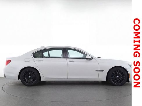 Used 2015 BMW 750i xDrive 750i xDrive image 10